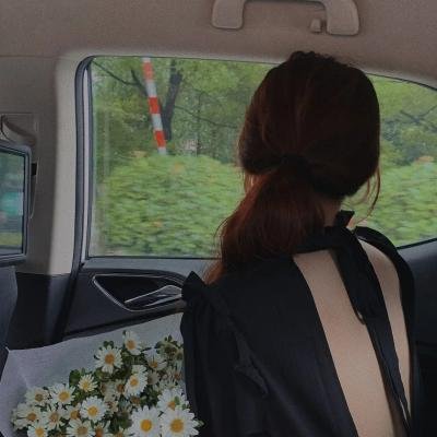 家有蛇仙美貌妻